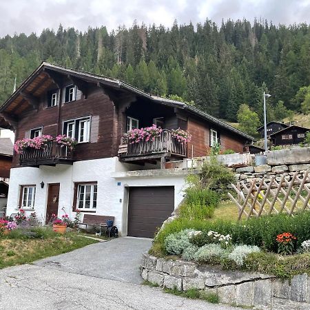 Appartamento Haus Bortis Goms Esterno foto