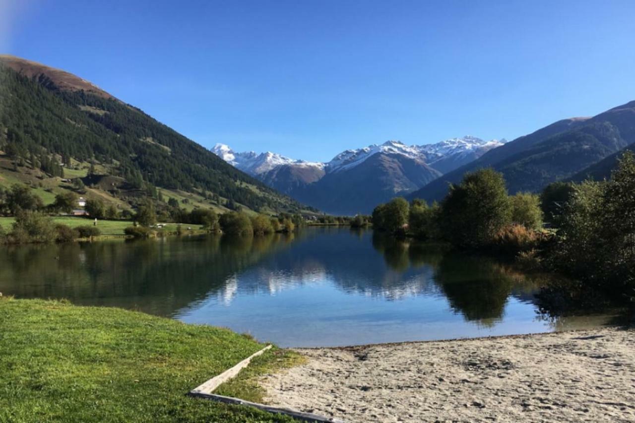Appartamento Haus Bortis Goms Esterno foto